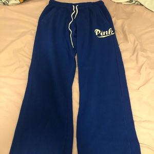 VS pink, Blue Sweats, M